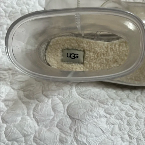 UGG Transparent Winter Rain Boots - Picture 4 of 4